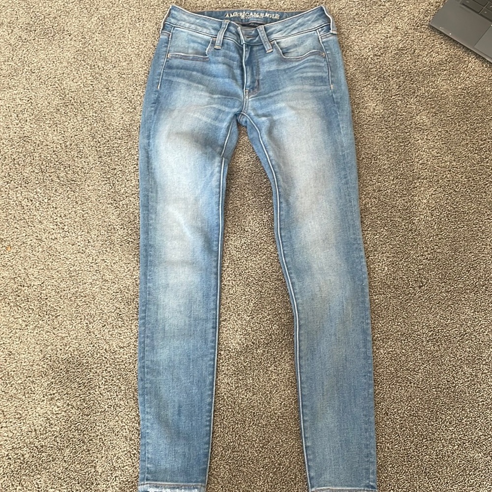 American Eagle Jeans Light Wash Size 2